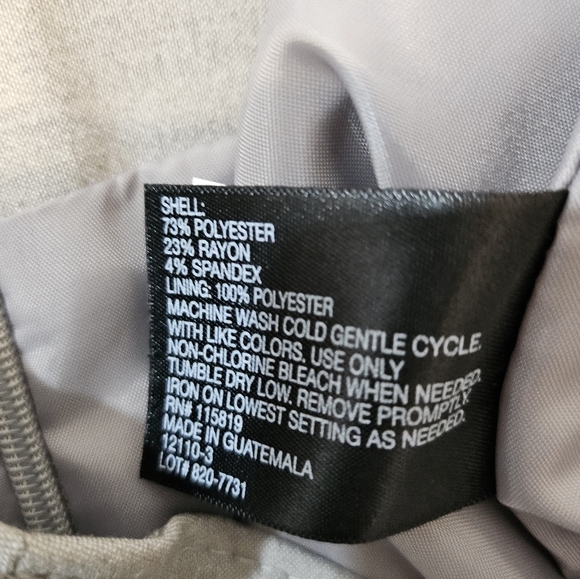 Worthington Grey Pencil Skirt 73% Polyester 23% Rayon 4 Spandex Size 4 - Picture 6 of 6